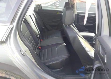 2022 Volkswagen Jetta 1.5T Se из США, поврежденный, VIN 3VW7M7BU1NM022005